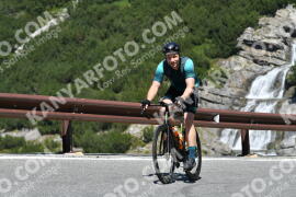 Photo #2369658 | 22-07-2022 11:29 | Passo Dello Stelvio - Waterfall curve BICYCLES