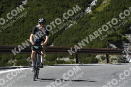 Photo #2721193 | 23-08-2022 14:18 | Passo Dello Stelvio - Waterfall curve BICYCLES