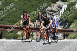 Photo #2352941 | 19-07-2022 11:24 | Passo Dello Stelvio - Waterfall curve BICYCLES