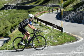 Photo #2183446 | 25-06-2022 09:24 | Passo Dello Stelvio - Waterfall curve BICYCLES
