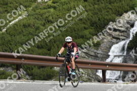 Photo #3548007 | 22-07-2023 09:54 | Passo Dello Stelvio - Waterfall curve BICYCLES
