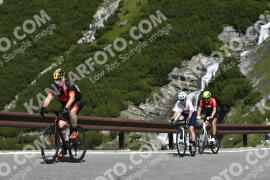Photo #3685345 | 31-07-2023 10:58 | Passo Dello Stelvio - Waterfall curve BICYCLES