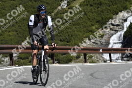 Photo #2113205 | 10-06-2022 10:02 | Passo Dello Stelvio - Waterfall curve BICYCLES