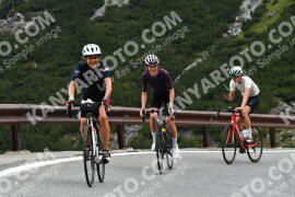 Photo #2437071 | 30-07-2022 10:10 | Passo Dello Stelvio - Waterfall curve BICYCLES