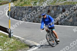Photo #2363575 | 21-07-2022 11:15 | Passo Dello Stelvio - Waterfall curve BICYCLES