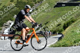 Photo #2183881 | 25-06-2022 09:47 | Passo Dello Stelvio - Waterfall curve BICYCLES
