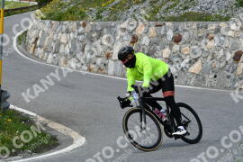 Photo #2180076 | 24-06-2022 14:41 | Passo Dello Stelvio - Waterfall curve BICYCLES