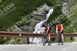 Photo #2249082 | 07-07-2022 11:36 | Passo Dello Stelvio - Waterfall curve BICYCLES