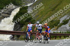 Photo #3925594 | 17-08-2023 10:18 | Passo Dello Stelvio - Waterfall curve BICYCLES