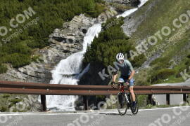 Photo #3095716 | 12-06-2023 09:55 | Passo Dello Stelvio - Waterfall curve BICYCLES