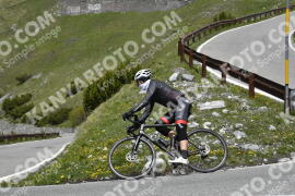 Fotó #3075039 | 10-06-2023 12:45 | Passo Dello Stelvio - Vízesés kanyar Bicajosok