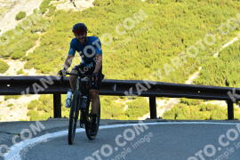 Photo #4011902 | 21-08-2023 09:41 | Passo Dello Stelvio - Waterfall curve BICYCLES