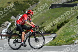 Photo #2145631 | 18-06-2022 10:11 | Passo Dello Stelvio - Waterfall curve BICYCLES