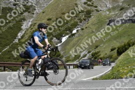 Fotó #3089410 | 11-06-2023 10:37 | Passo Dello Stelvio - Vízesés kanyar Bicajosok