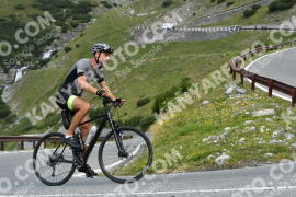 Photo #2364611 | 21-07-2022 11:38 | Passo Dello Stelvio - Waterfall curve BICYCLES