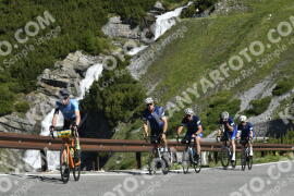 Photo #3225337 | 25-06-2023 09:45 | Passo Dello Stelvio - Waterfall curve BICYCLES