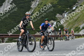 Photo #2364570 | 21-07-2022 11:37 | Passo Dello Stelvio - Waterfall curve BICYCLES