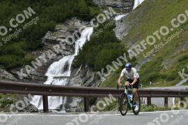 Photo #3665112 | 30-07-2023 13:17 | Passo Dello Stelvio - Waterfall curve BICYCLES