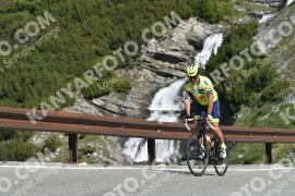 Photo #3371584 | 07-07-2023 10:04 | Passo Dello Stelvio - Waterfall curve BICYCLES