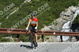 Photo #2620885 | 13-08-2022 10:06 | Passo Dello Stelvio - Waterfall curve BICYCLES