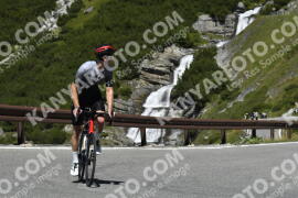 Photo #3687595 | 31-07-2023 11:42 | Passo Dello Stelvio - Waterfall curve BICYCLES