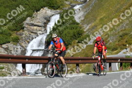 Photo #4305305 | 26-09-2023 10:22 | Passo Dello Stelvio - Waterfall curve BICYCLES