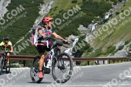 Photo #2368920 | 22-07-2022 10:50 | Passo Dello Stelvio - Waterfall curve BICYCLES
