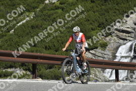 Photo #3532602 | 18-07-2023 10:36 | Passo Dello Stelvio - Waterfall curve BICYCLES