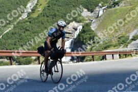 Photo #2397566 | 25-07-2022 09:33 | Passo Dello Stelvio - Waterfall curve BICYCLES