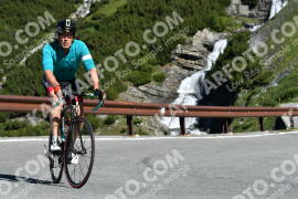 Photo #2183621 | 25-06-2022 09:35 | Passo Dello Stelvio - Waterfall curve BICYCLES