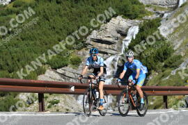 Photo #2616826 | 13-08-2022 10:11 | Passo Dello Stelvio - Waterfall curve BICYCLES