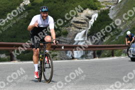Photo #2363584 | 21-07-2022 11:16 | Passo Dello Stelvio - Waterfall curve BICYCLES