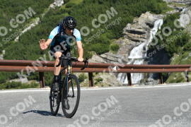 Photo #2368577 | 22-07-2022 10:10 | Passo Dello Stelvio - Waterfall curve BICYCLES
