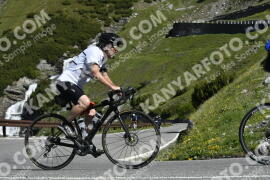 Photo #3225879 | 25-06-2023 10:09 | Passo Dello Stelvio - Waterfall curve BICYCLES
