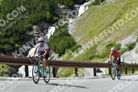 Photo #2489807 | 02-08-2022 15:41 | Passo Dello Stelvio - Waterfall curve BICYCLES
