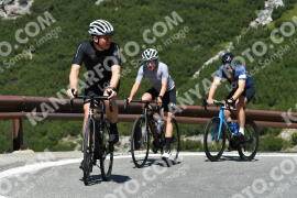 Photo #2369490 | 22-07-2022 11:15 | Passo Dello Stelvio - Waterfall curve BICYCLES