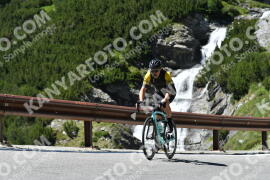 Photo #2254615 | 08-07-2022 14:55 | Passo Dello Stelvio - Waterfall curve BICYCLES