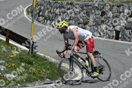 Photo #3240390 | 26-06-2023 12:26 | Passo Dello Stelvio - Waterfall curve BICYCLES