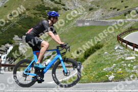 Photo #2137673 | 17-06-2022 12:29 | Passo Dello Stelvio - Waterfall curve BICYCLES