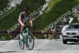 Photo #2337438 | 17-07-2022 14:28 | Passo Dello Stelvio - Waterfall curve BICYCLES