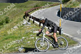 Photo #2368832 | 22-07-2022 10:45 | Passo Dello Stelvio - Waterfall curve BICYCLES