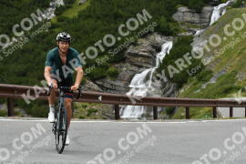 Photo #2410676 | 26-07-2022 12:04 | Passo Dello Stelvio - Waterfall curve BICYCLES
