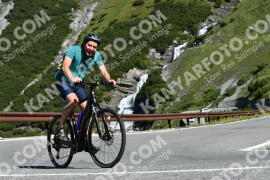 Foto #2216330 | 02-07-2022 09:51 | Passo Dello Stelvio - Waterfall Kehre BICYCLES