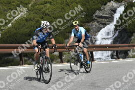 Photo #3102528 | 15-06-2023 10:14 | Passo Dello Stelvio - Waterfall curve BICYCLES