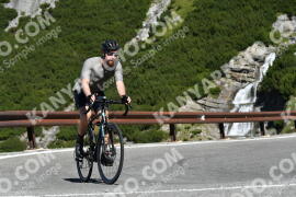 Photo #2336390 | 17-07-2022 10:26 | Passo Dello Stelvio - Waterfall curve BICYCLES