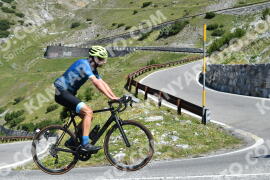 Photo #2369261 | 22-07-2022 11:09 | Passo Dello Stelvio - Waterfall curve BICYCLES