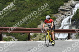 Photo #2173668 | 21-06-2022 11:00 | Passo Dello Stelvio - Waterfall curve BICYCLES