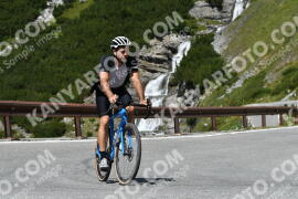 Photo #2433378 | 29-07-2022 12:41 | Passo Dello Stelvio - Waterfall curve BICYCLES