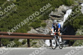 Photo #3225882 | 25-06-2023 10:10 | Passo Dello Stelvio - Waterfall curve BICYCLES