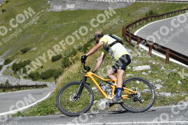 Photo #2730514 | 24-08-2022 12:45 | Passo Dello Stelvio - Waterfall curve BICYCLES